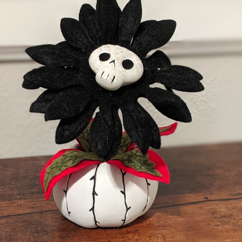Target Hyde & Eek Halloween 2021 Ghoulish Garden